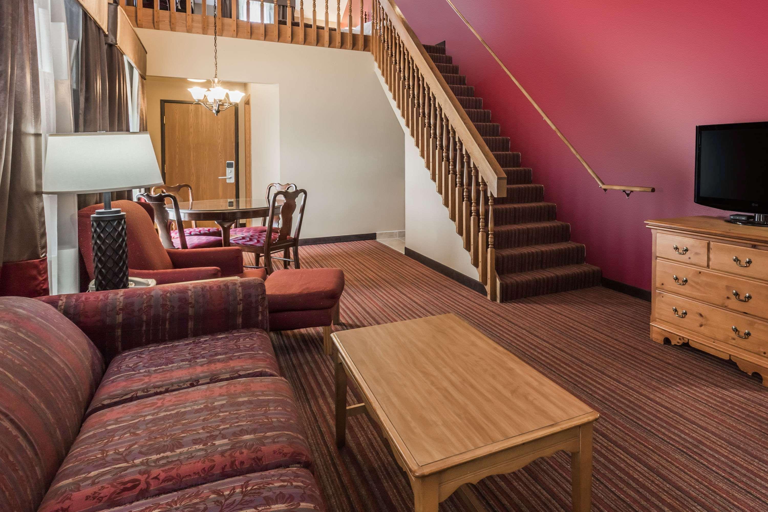 Baymont By Wyndham Mequon Milwaukee Area Hotel Екстериор снимка