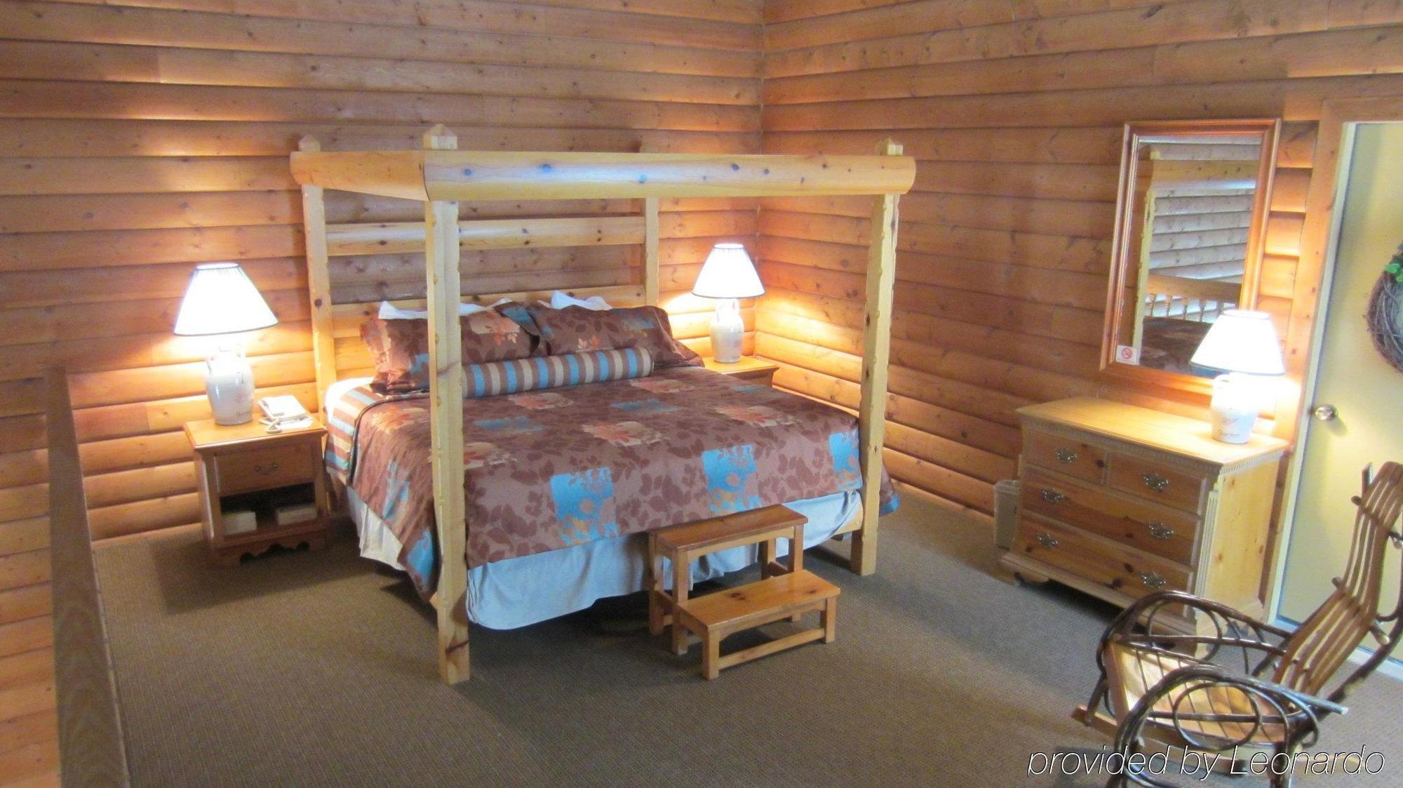 Baymont By Wyndham Mequon Milwaukee Area Hotel Стая снимка