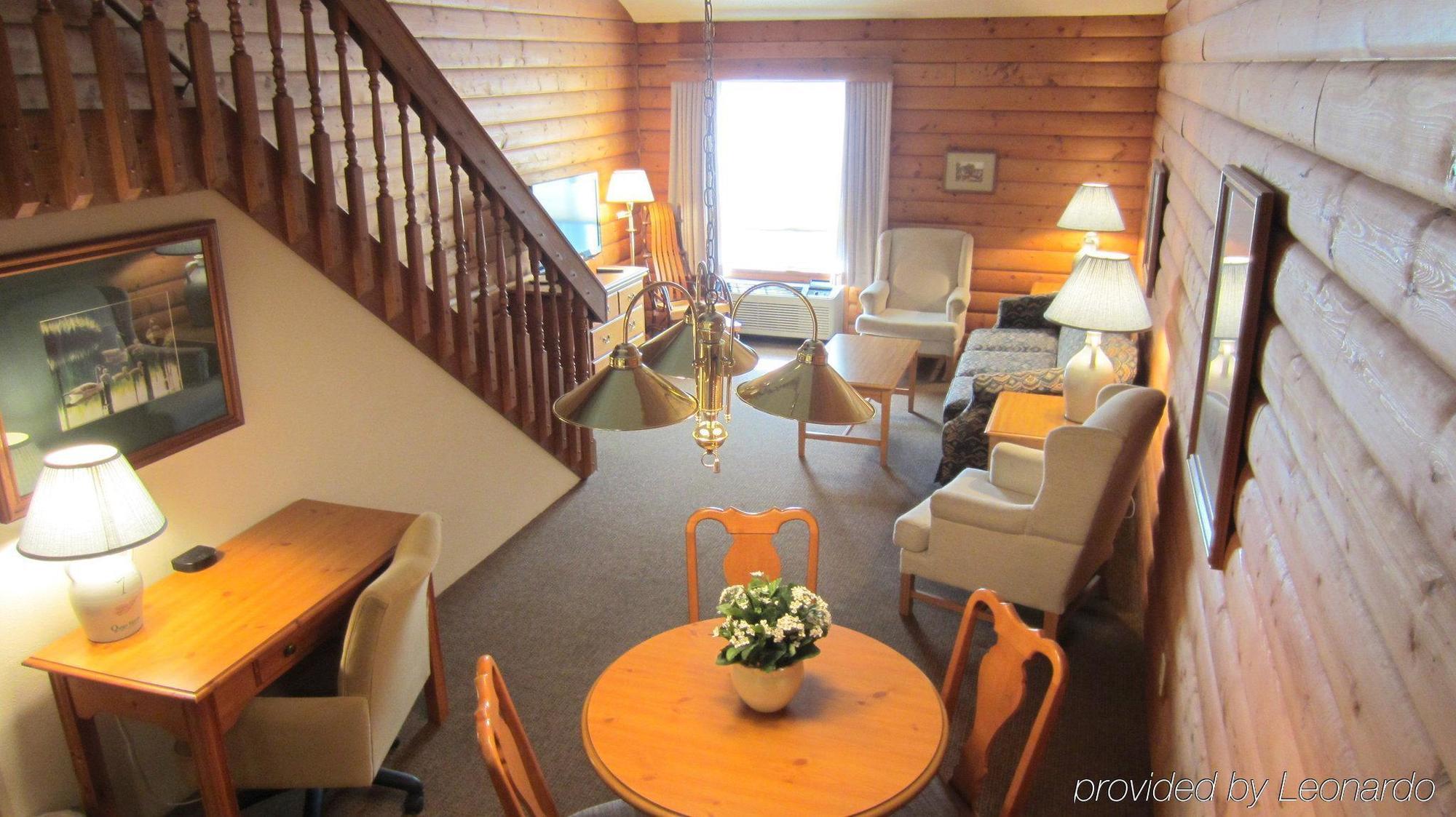 Baymont By Wyndham Mequon Milwaukee Area Hotel Стая снимка